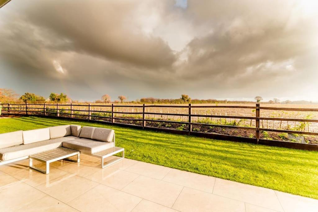 Beautiful Barn Conversion Close To The Broads Dilham Eksteriør billede