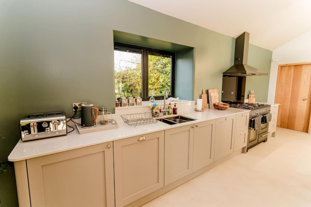 Beautiful Barn Conversion Close To The Broads Dilham Eksteriør billede